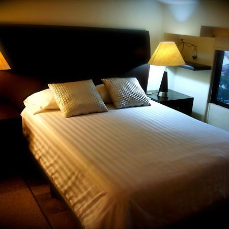 Aztic Hotel And Executive Suites เม็กซิโกซิตี้ ห้อง รูปภาพ