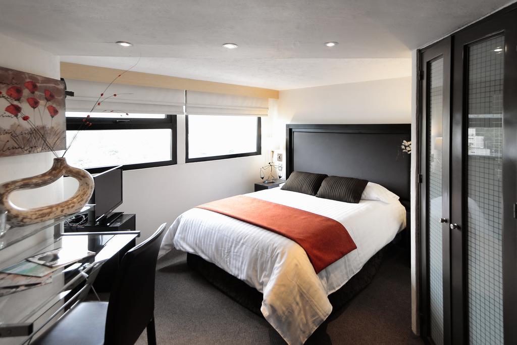 Aztic Hotel And Executive Suites เม็กซิโกซิตี้ ภายนอก รูปภาพ