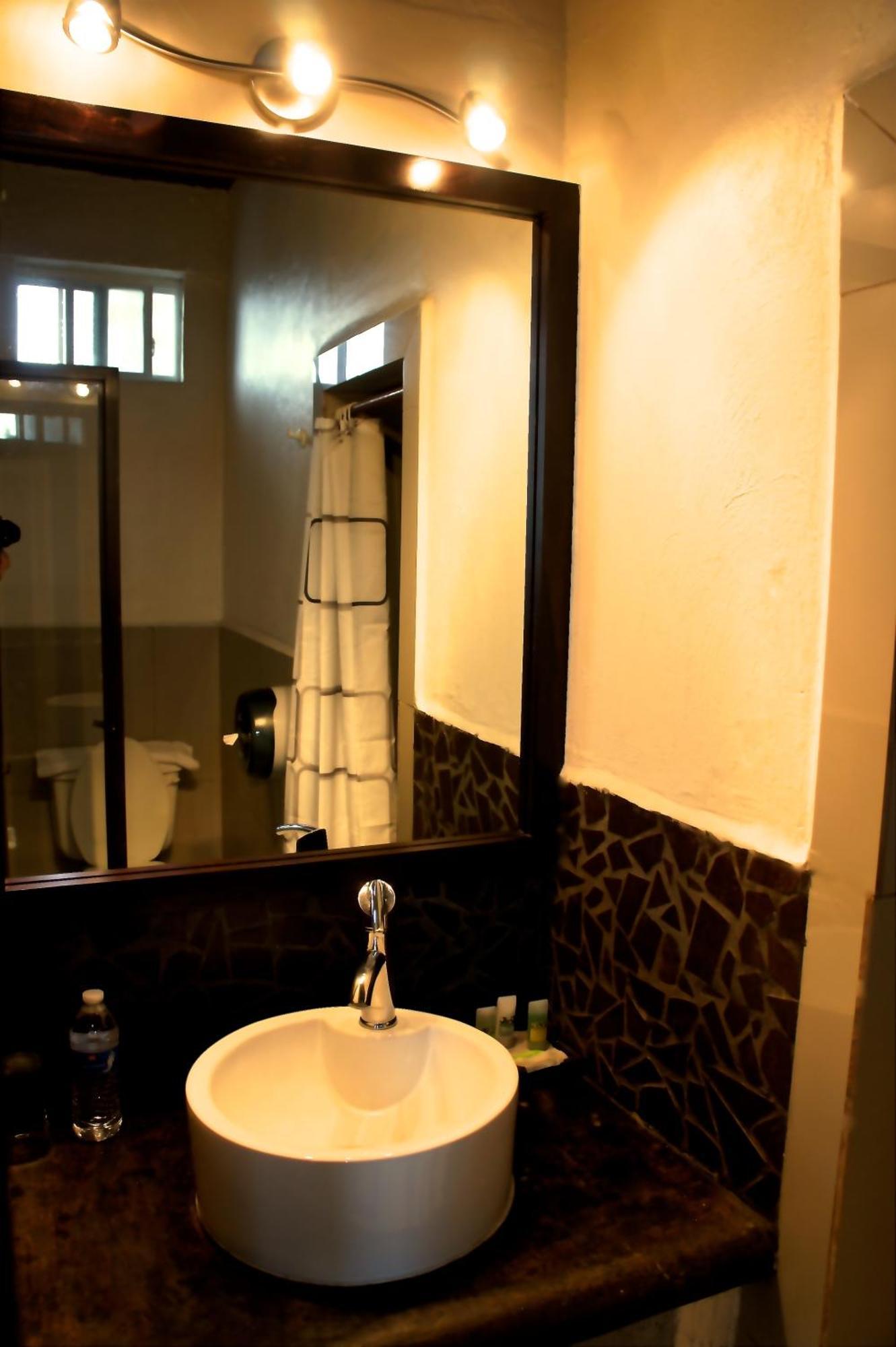 Aztic Hotel And Executive Suites เม็กซิโกซิตี้ ห้อง รูปภาพ