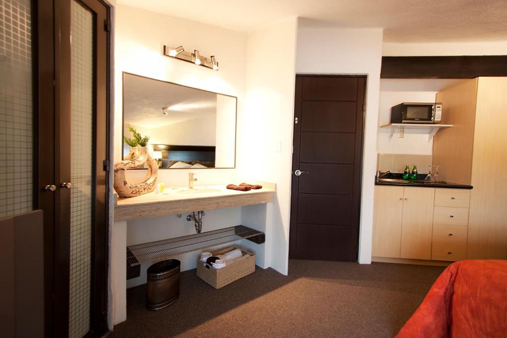 Aztic Hotel And Executive Suites เม็กซิโกซิตี้ ภายนอก รูปภาพ