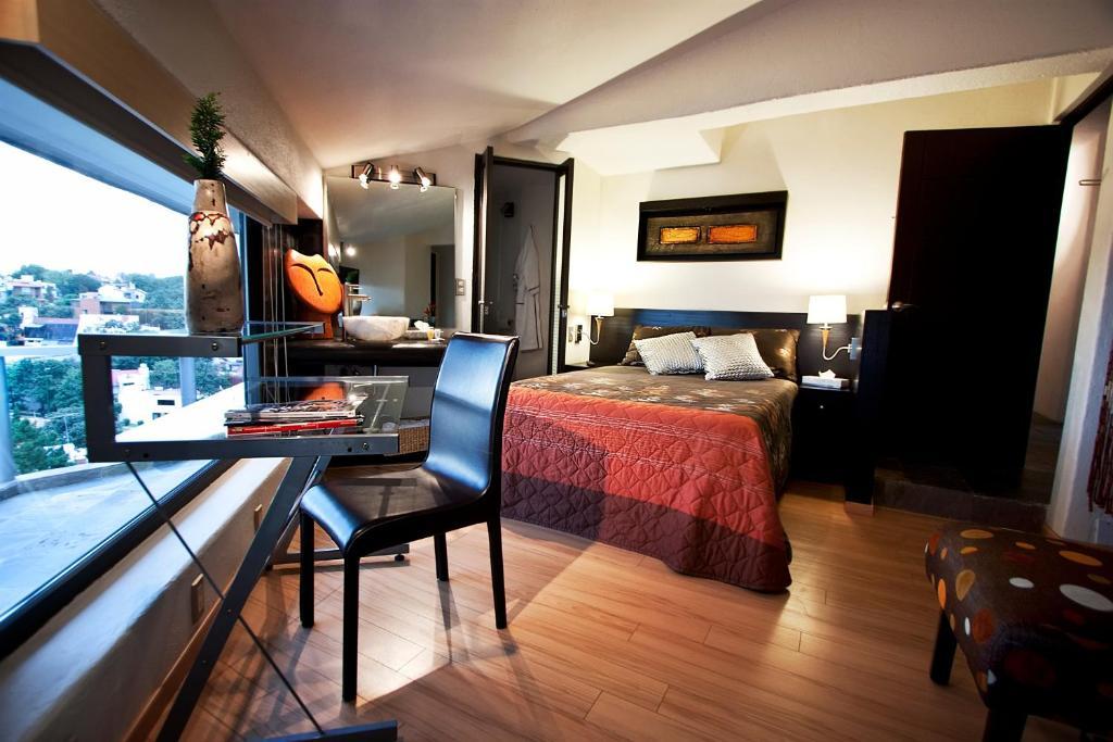 Aztic Hotel And Executive Suites เม็กซิโกซิตี้ ภายนอก รูปภาพ
