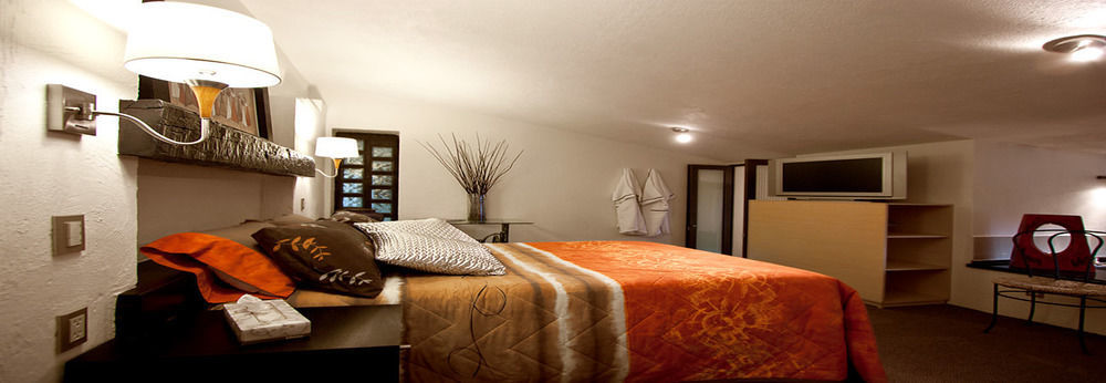 Aztic Hotel And Executive Suites เม็กซิโกซิตี้ ภายนอก รูปภาพ